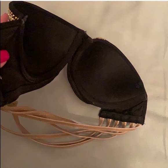 Victoria’s Secret swim top 32A - Picture 4 of 5